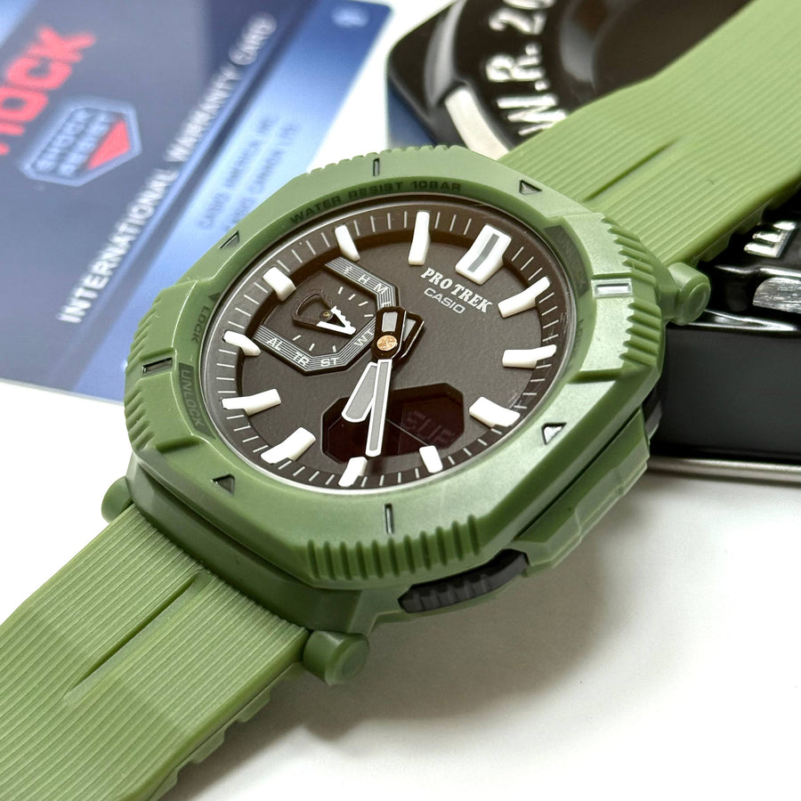Casio PRO TREK Watch – Army Green
