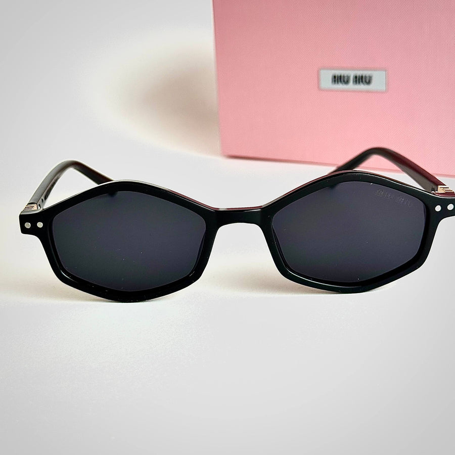 Miu Miu Octagon – Black