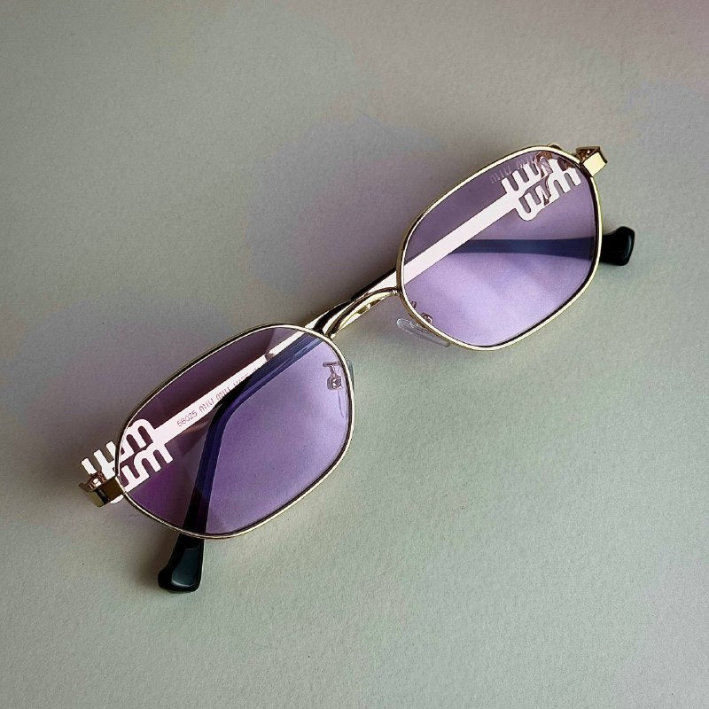 Miu Miu MU Signature – Gold Pink