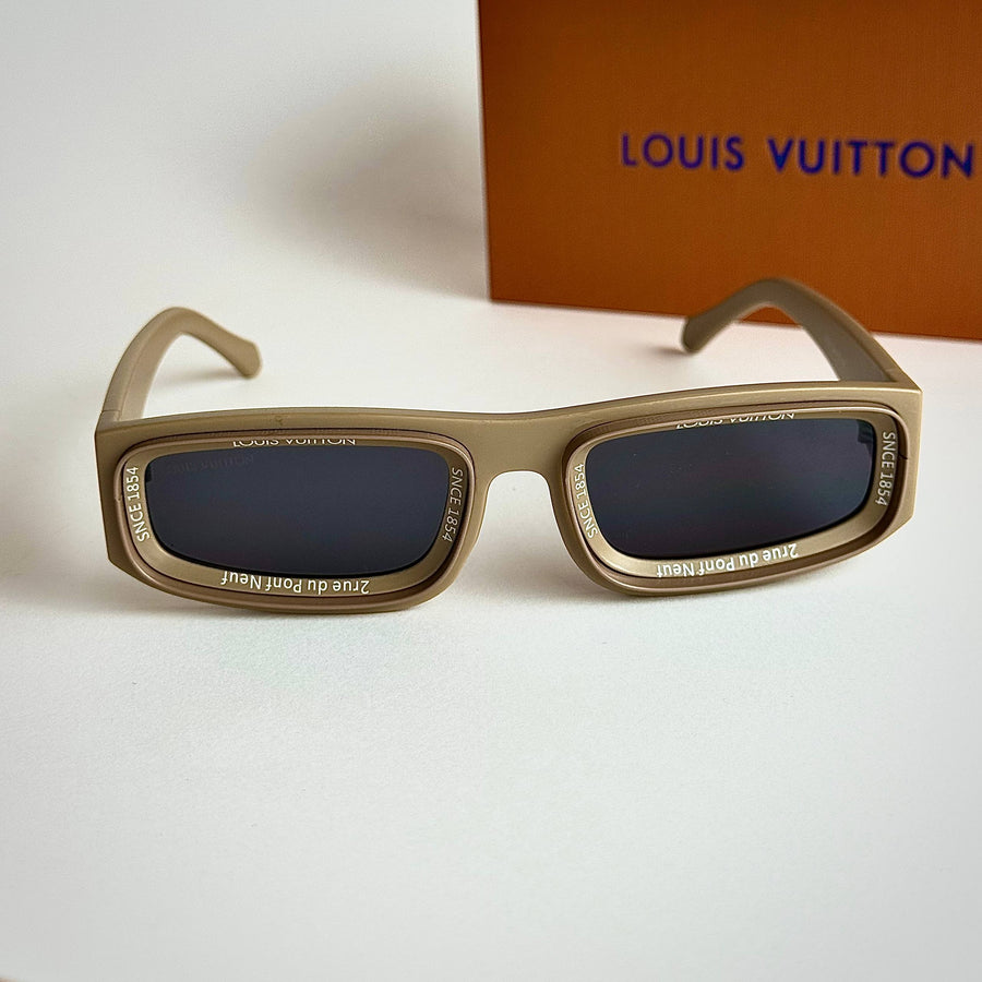 LV Titan – Matte Beige