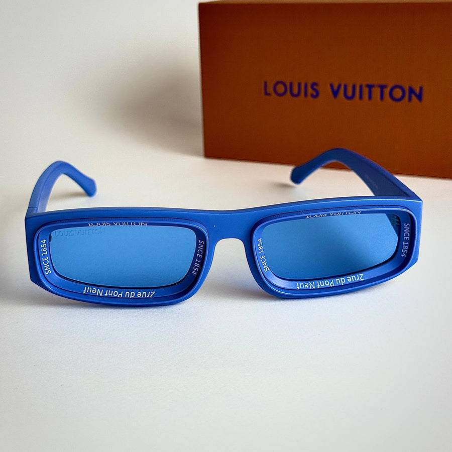 LV Titan – Blue