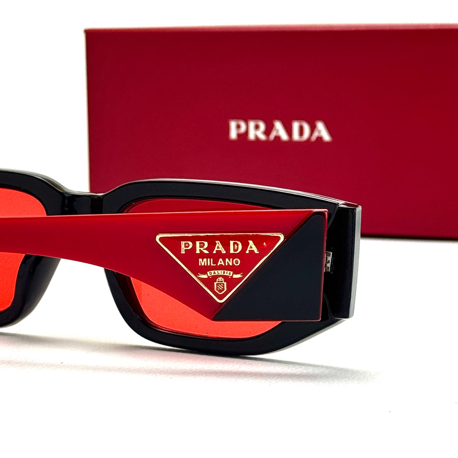 Prada PRS17 – Black Red