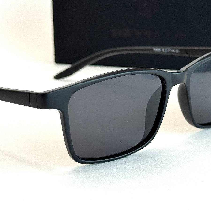 Matrix – Full Black