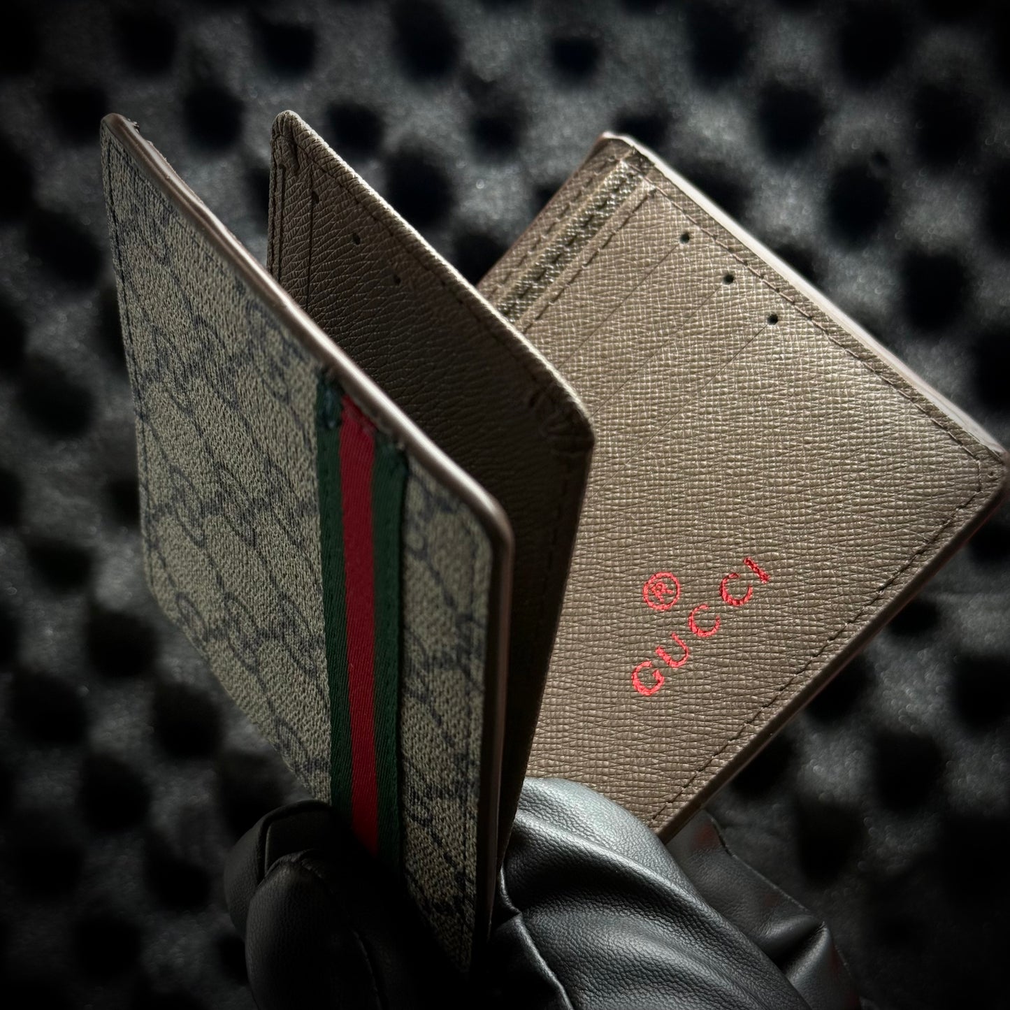 GG Stripe Wallet - Grey