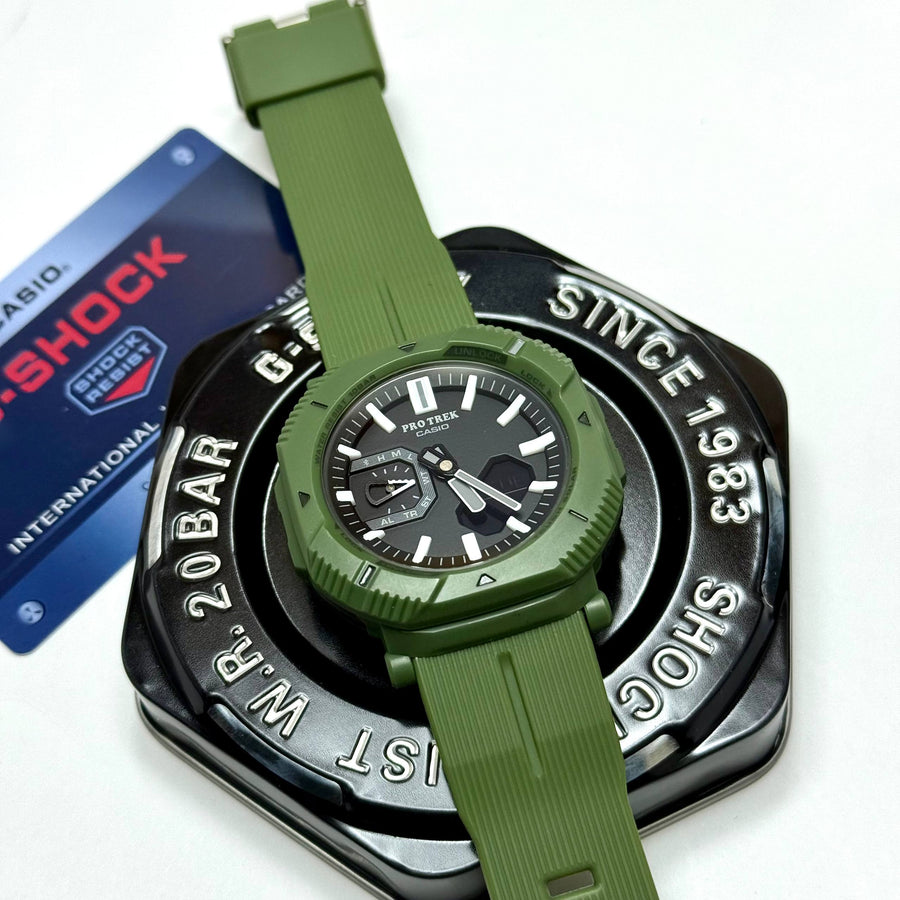 Casio PRO TREK Watch – Army Green