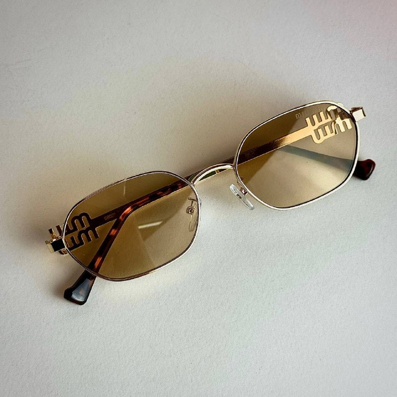 Miu Miu MU Signature – Gold