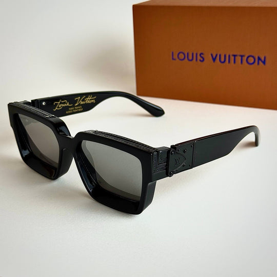 LV Prestige – Black Shadow