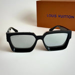LV Prestige – Black Shadow