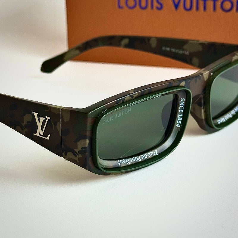 LV Titan – Camo Green