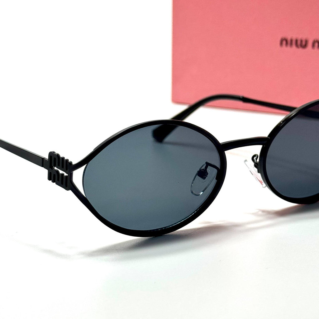 Miu Miu Oval SMU54Z – Black Grey