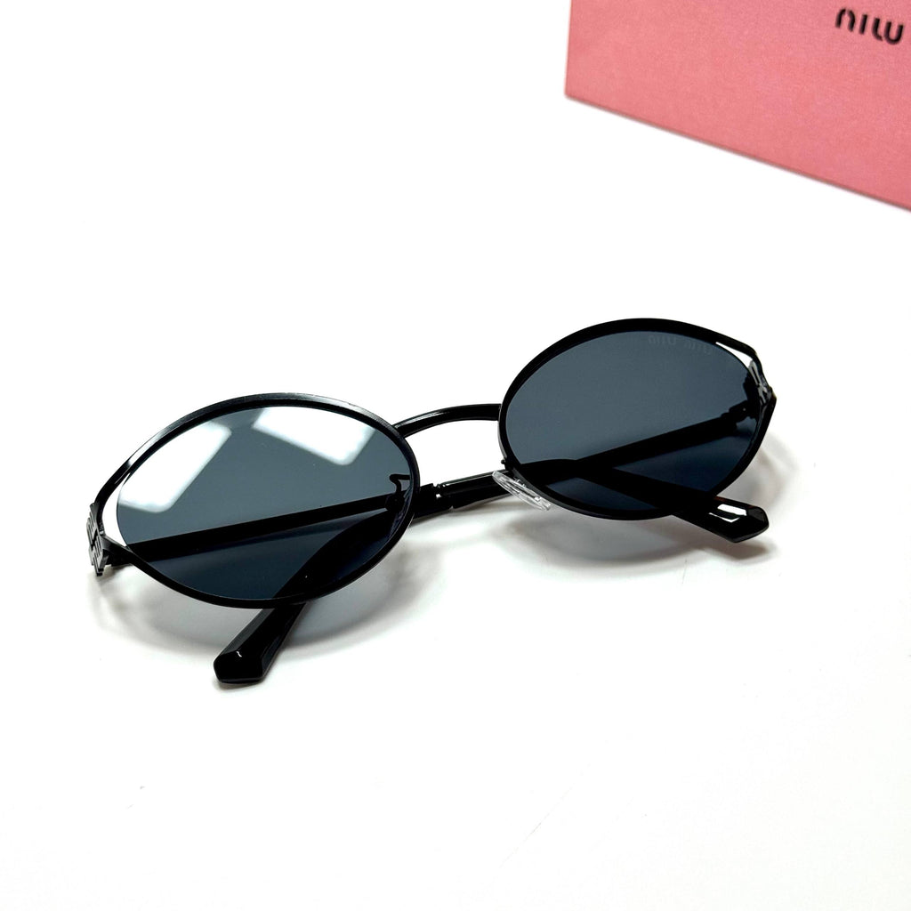 Miu Miu Oval SMU54Z – Black Grey