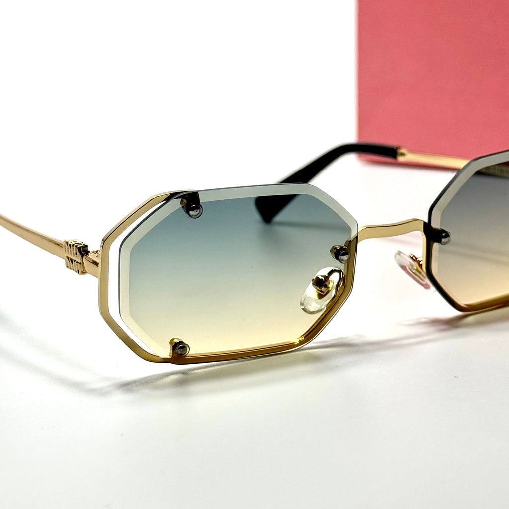 Miu Miu Geometric SMU56Z – Gold Gradient