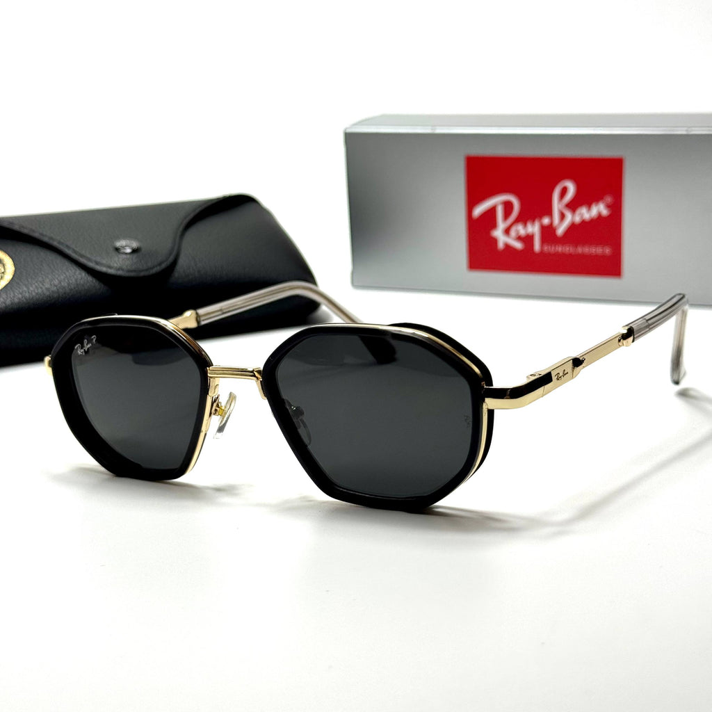 Ray-Ban Geometric RB3765 – Black Gold Grey