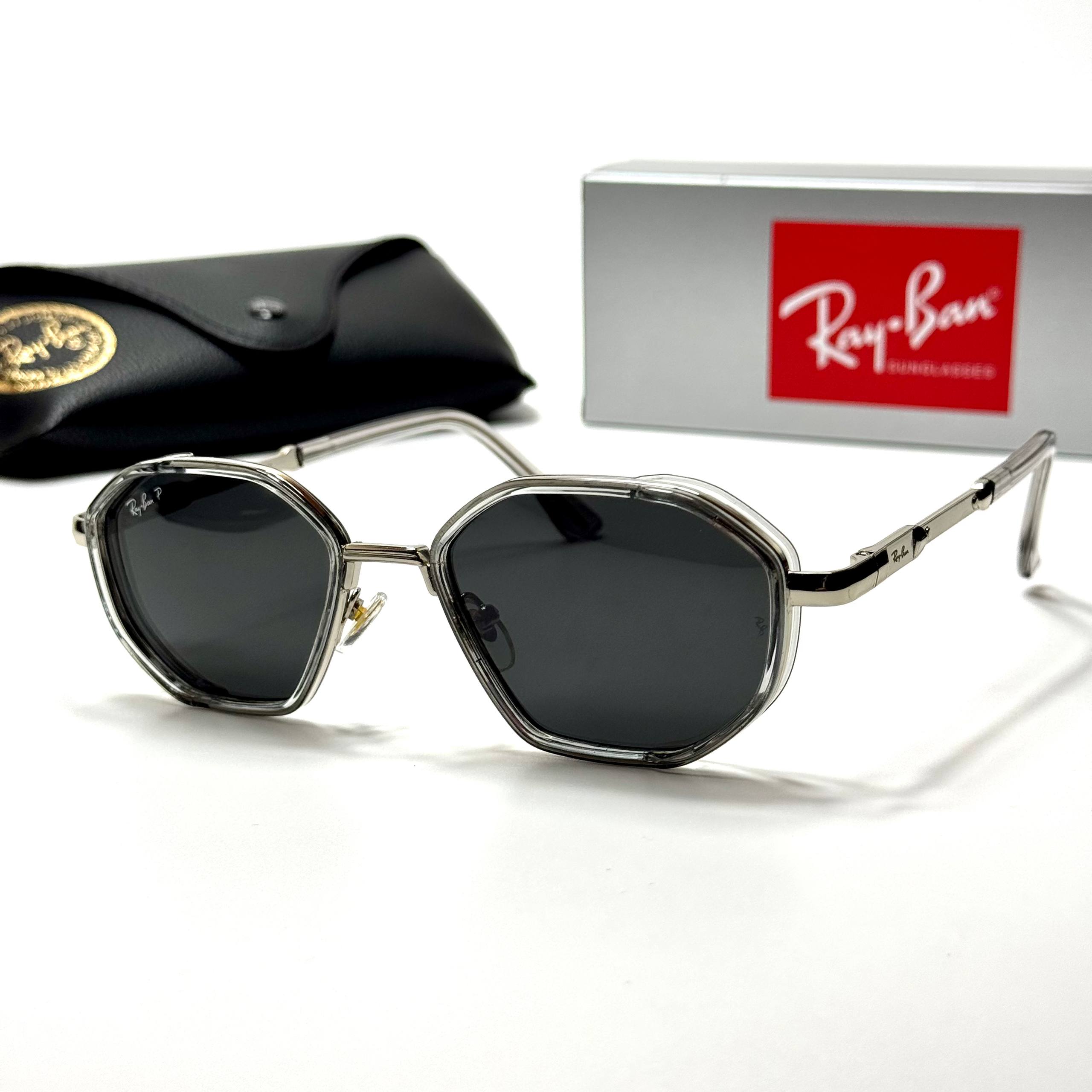 Ray-Ban Geometric RB3766 – Clear black