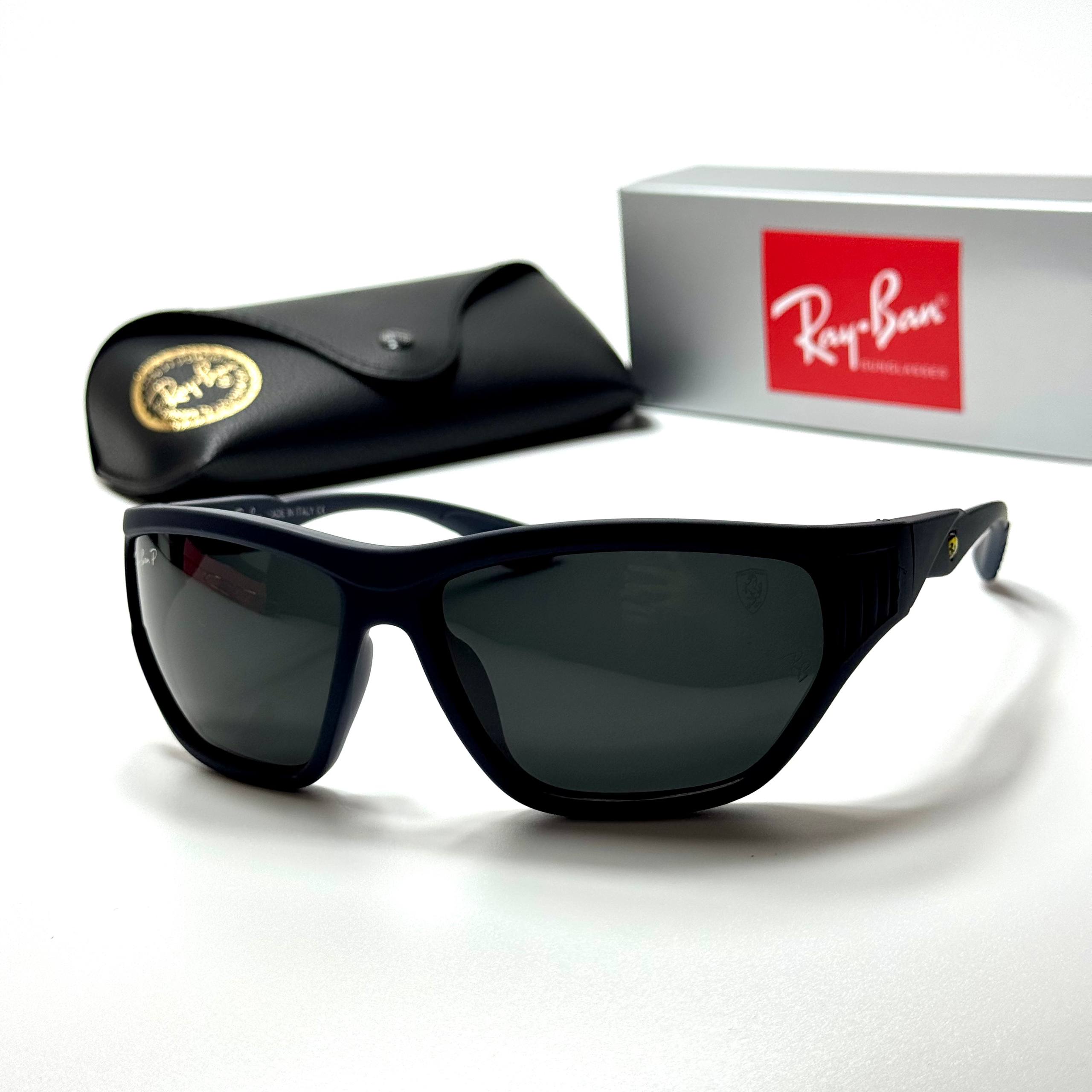 Ray-Ban Ferrari Square RB4435 – Navy