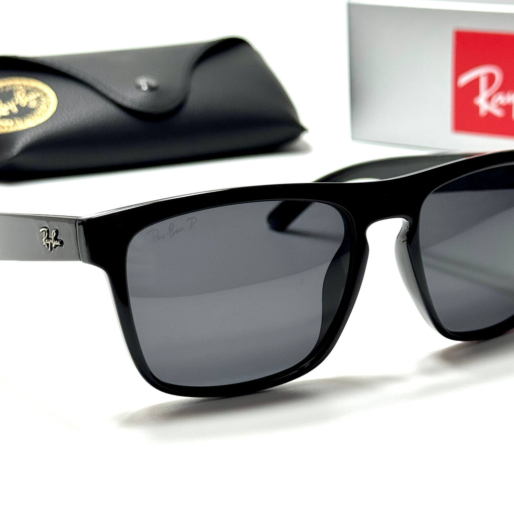 Ray-Ban Rectangular RB4420 – Full Black