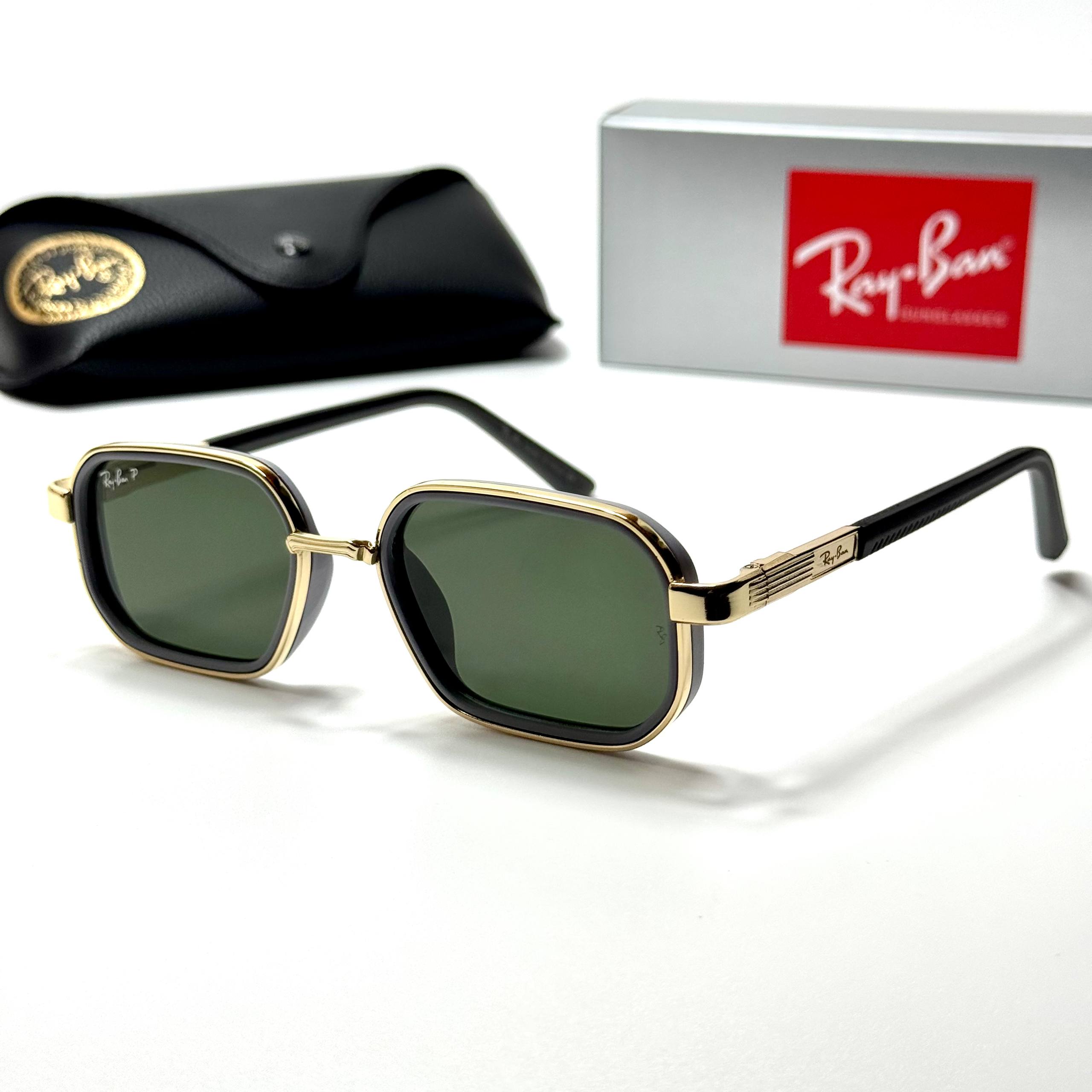 Ray-Ban Rectangular RB7194 – Black Gold Green