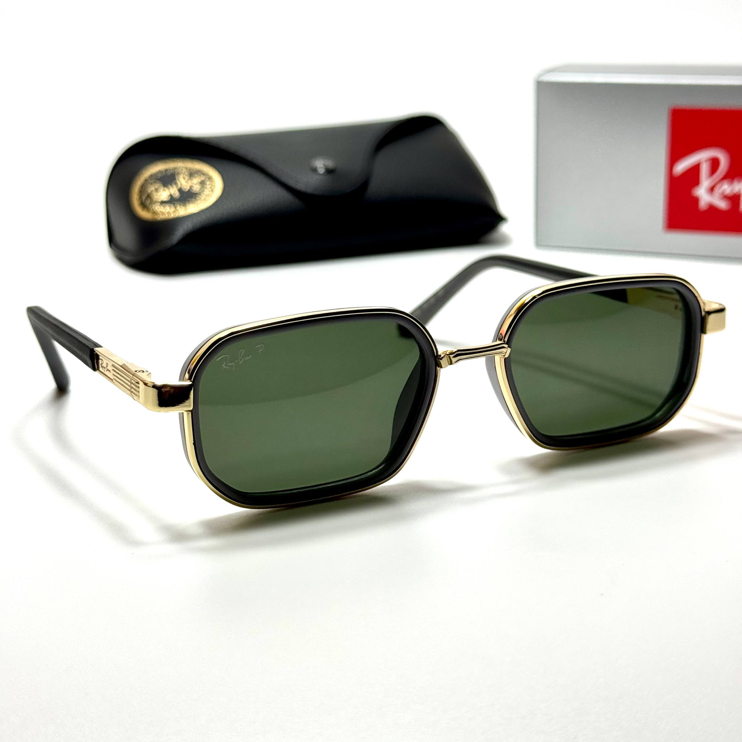 Ray-Ban Rectangular RB7194 – Black Gold Green