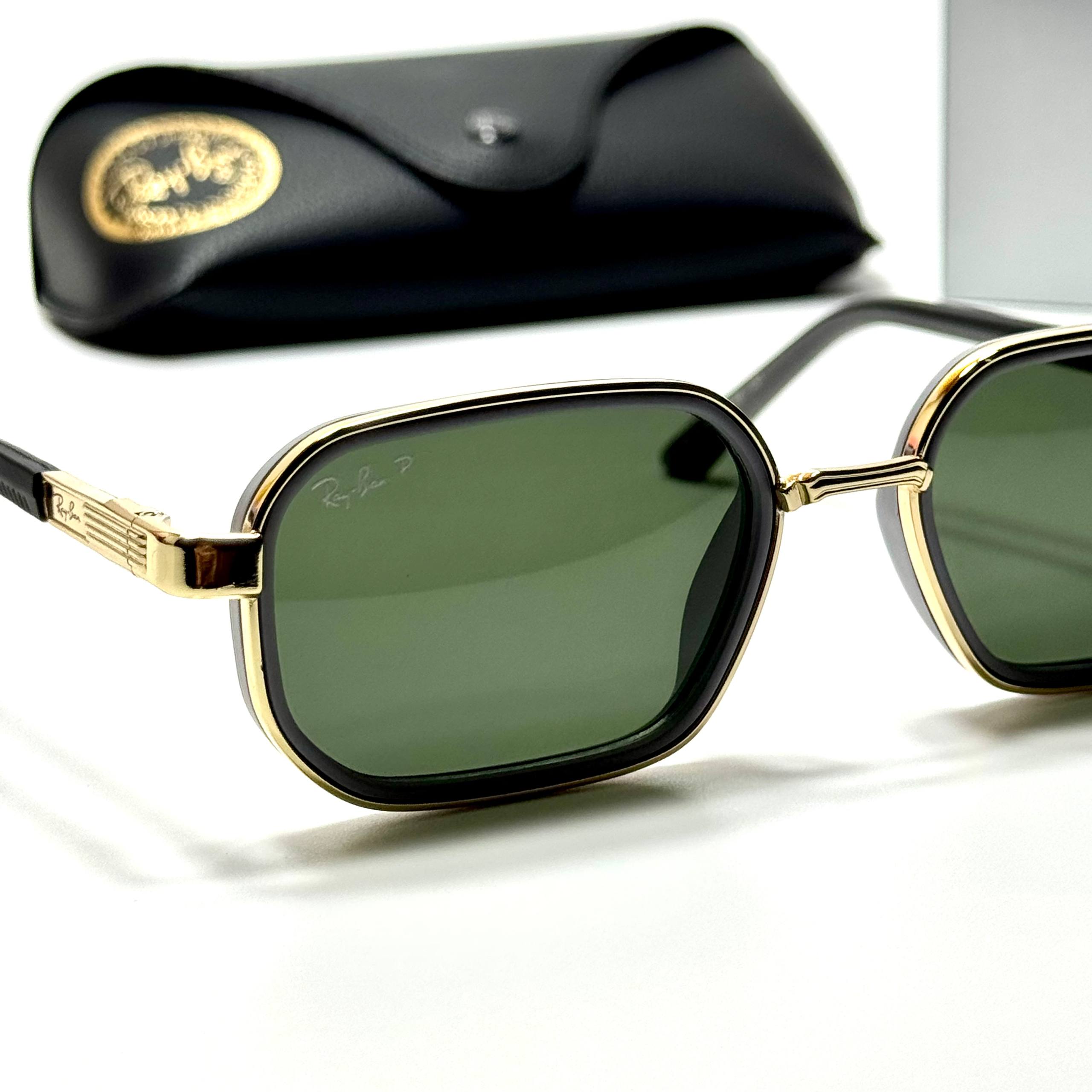 Ray-Ban Rectangular RB7194 – Black Gold Green