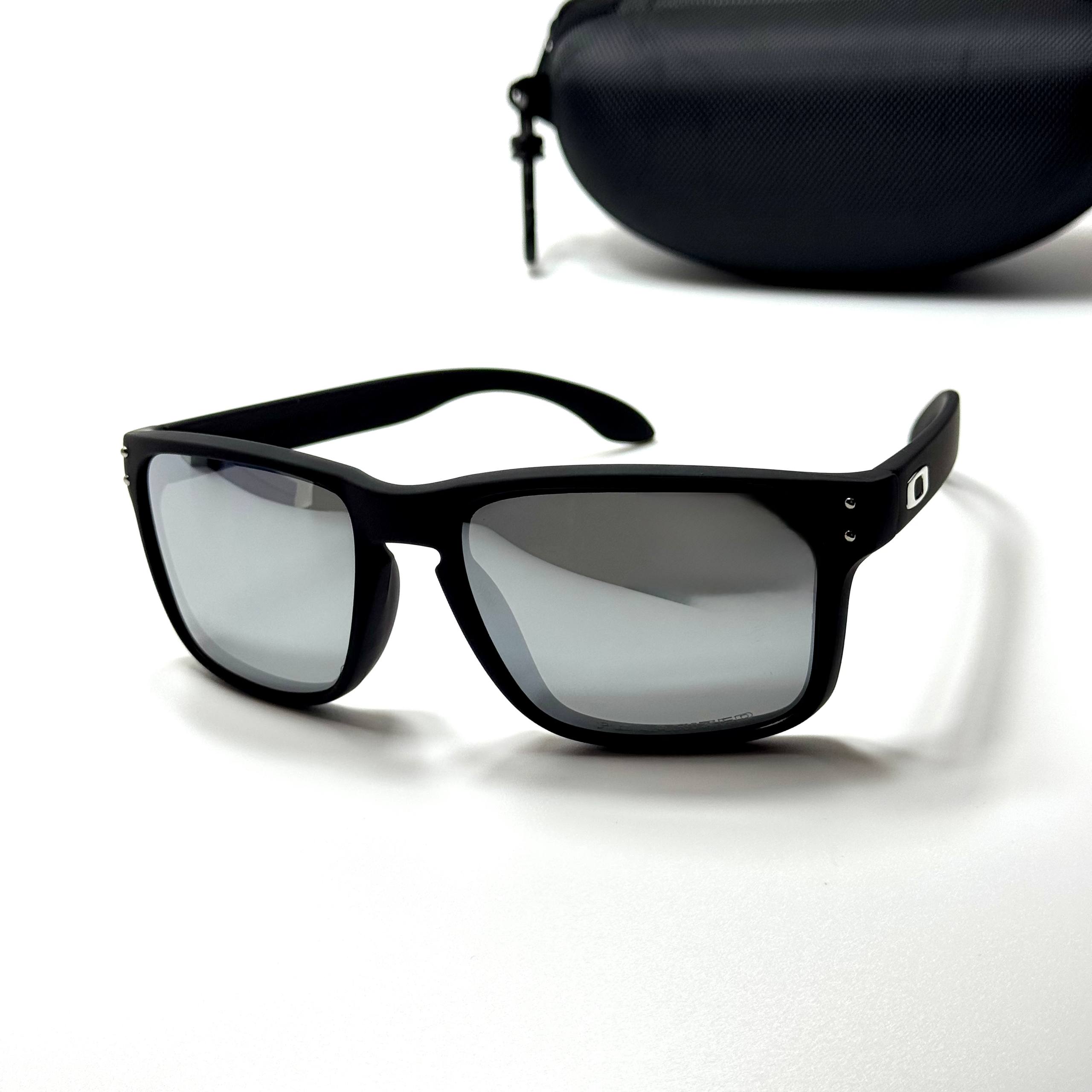 Oakley Square OO9102 – Black Mirror