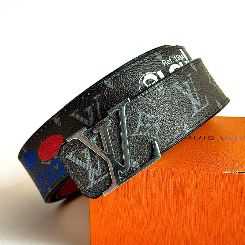 LV Initiales Belt – Silver Eclipse