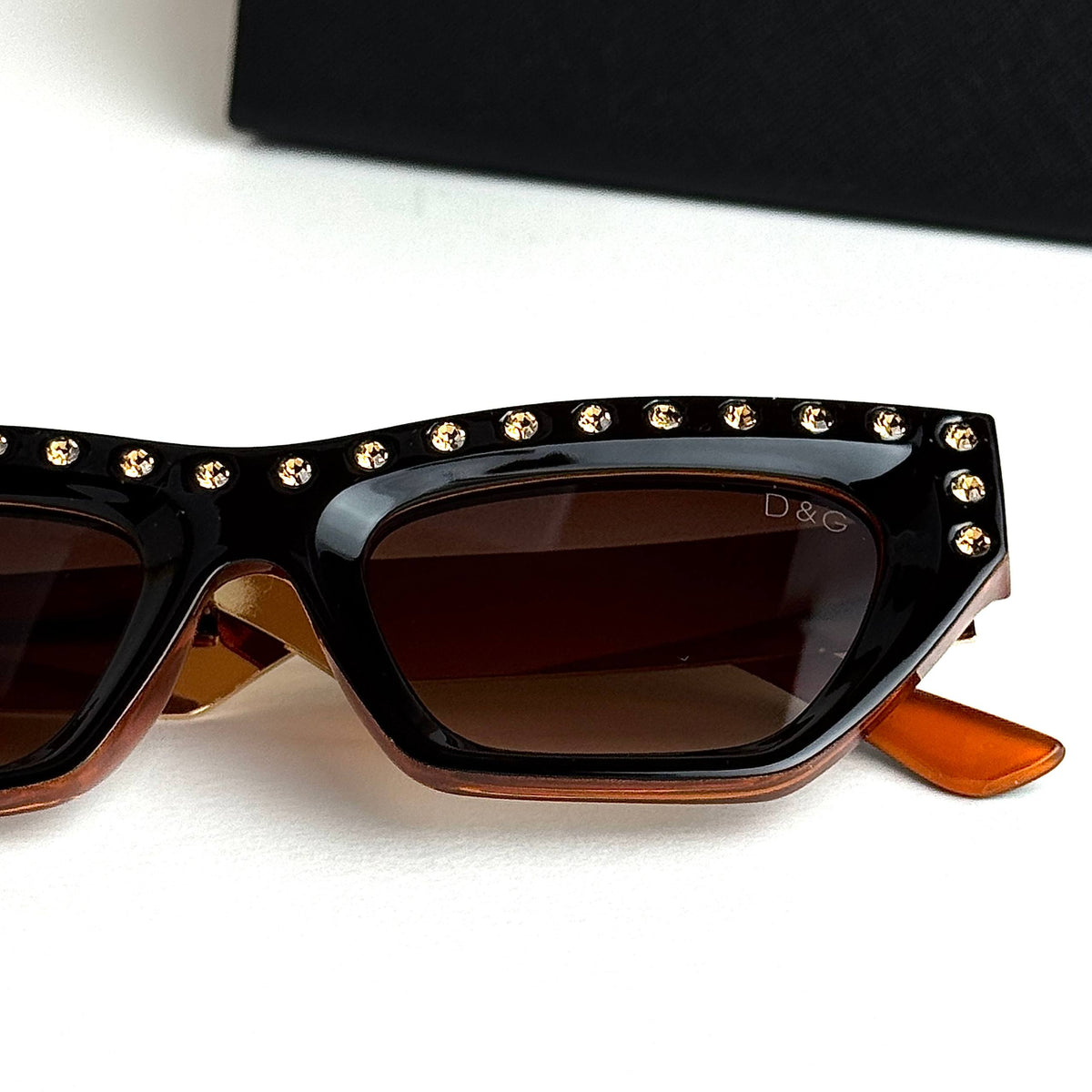 Dolce & Gabbana DG4437 – Gold Brown