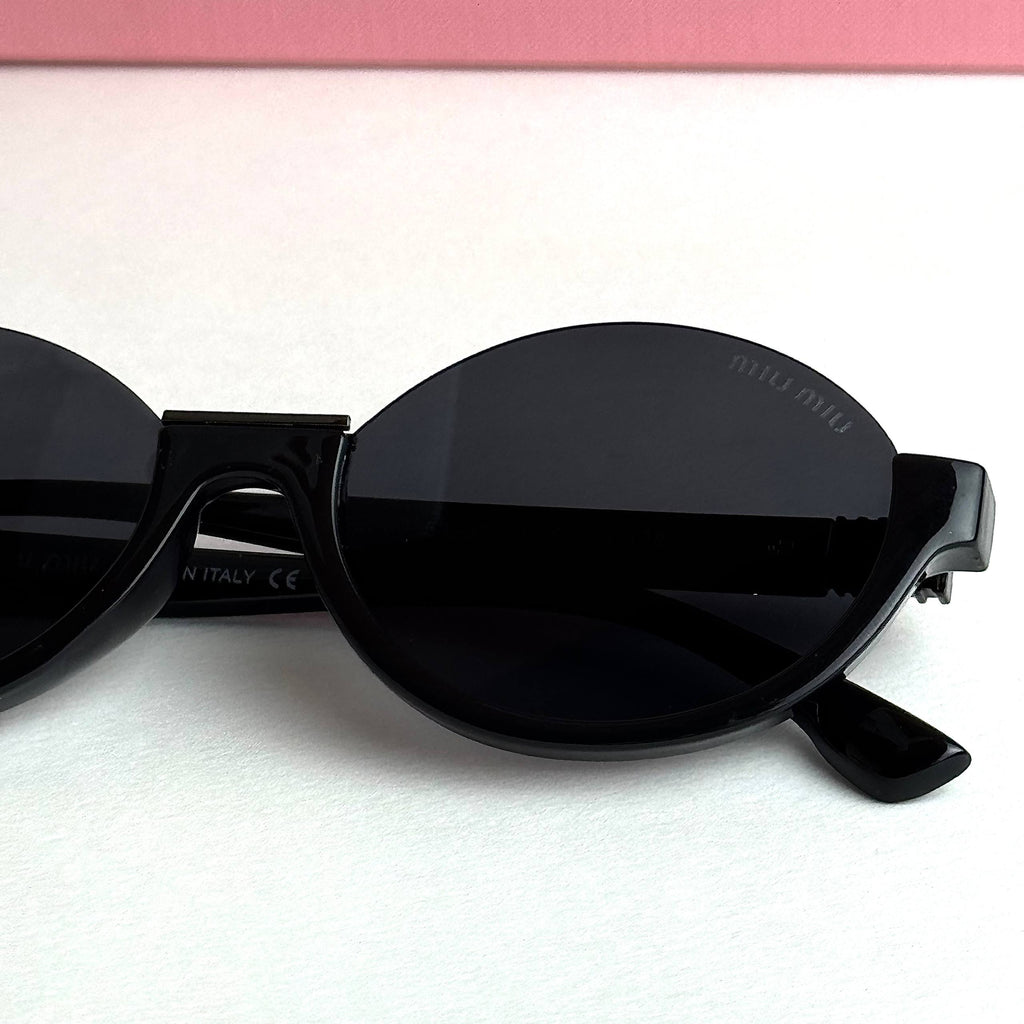 Miu Miu SMU11W - Black