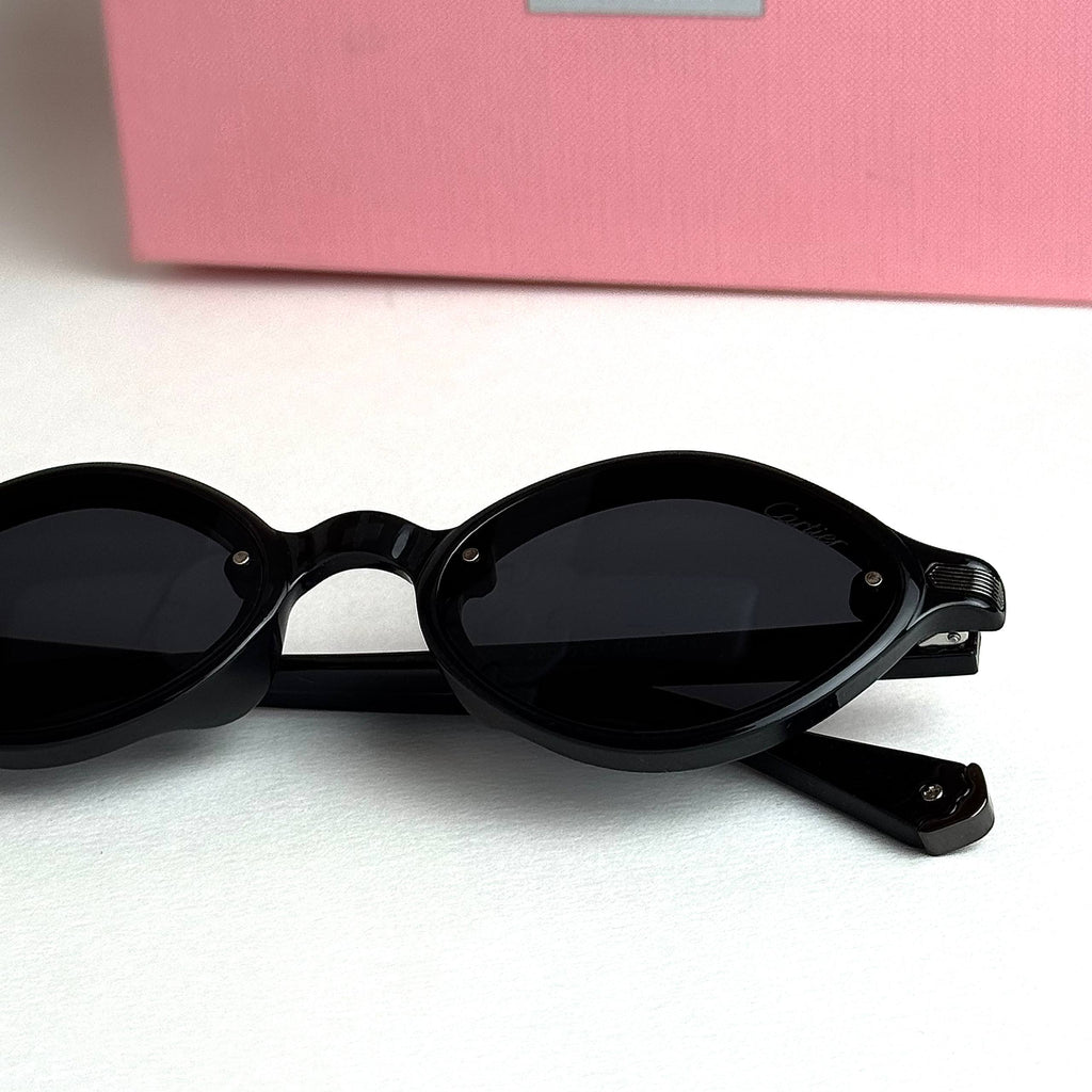 Cartier Oval - Full Black