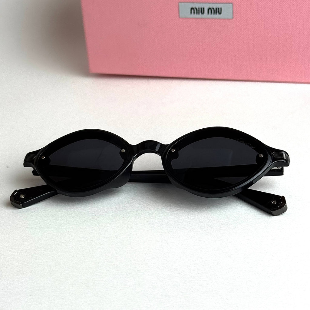 Cartier Oval - Full Black
