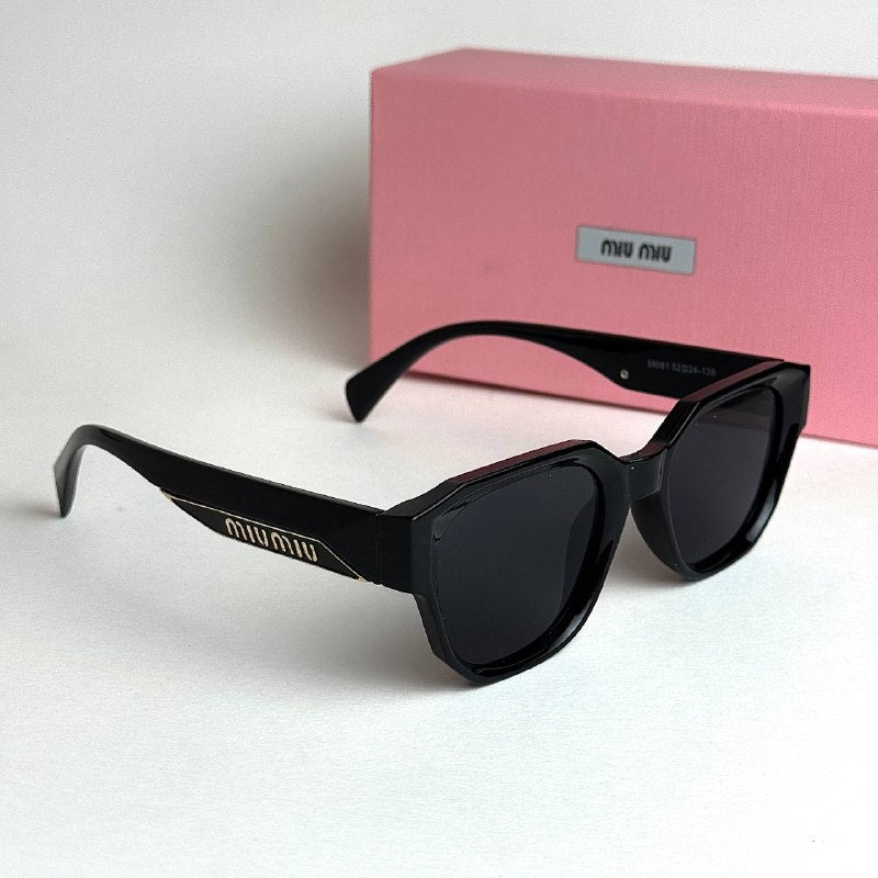 Miu Miu Cat-Eye – Black
