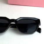 Miu Miu Cat-Eye – Black