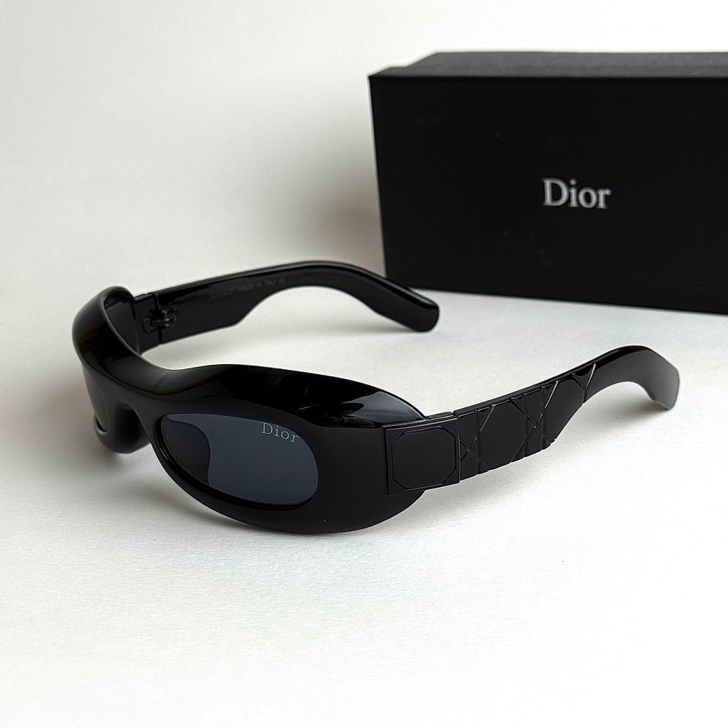 Dior Oblique Shield – Black