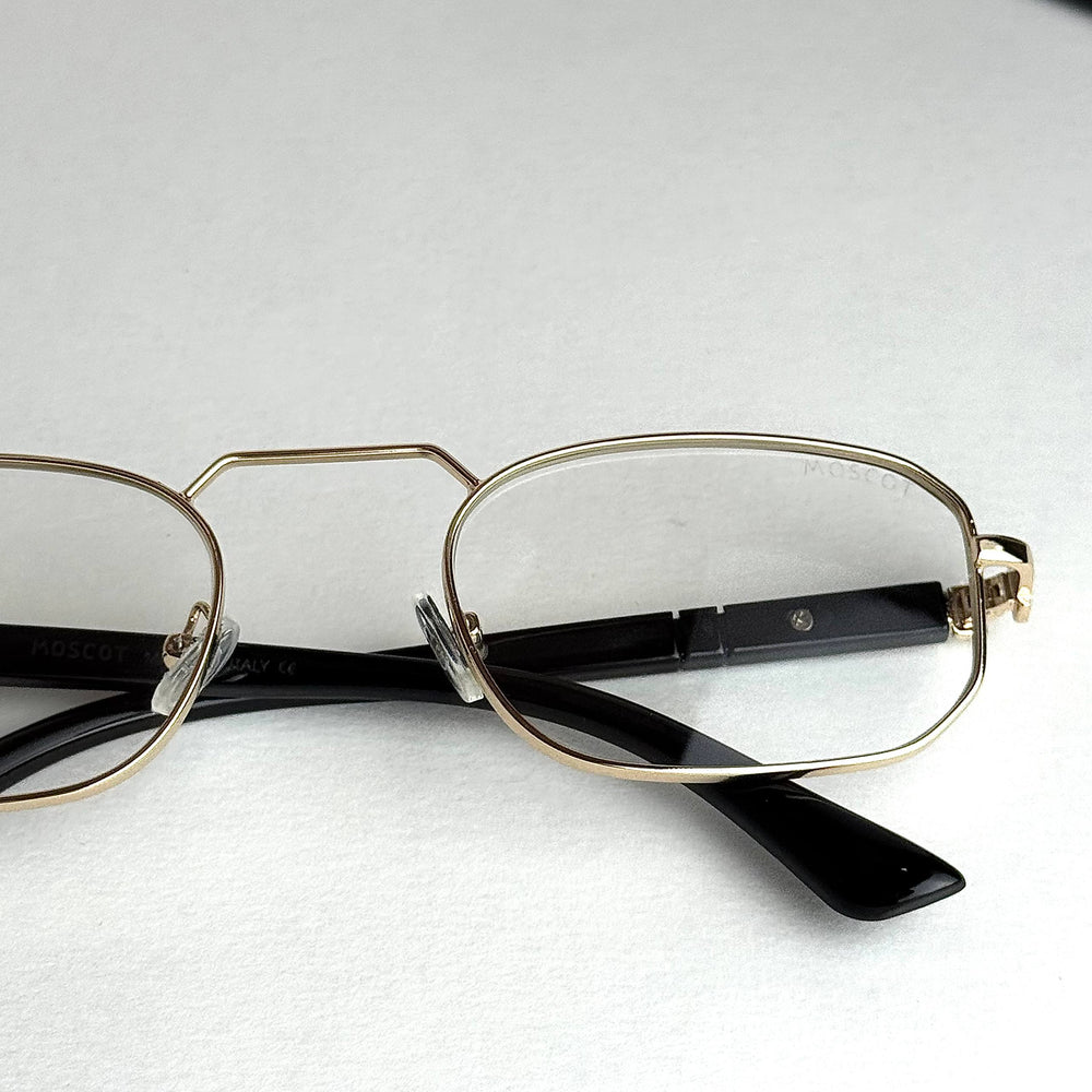 Moscot Rectangular – Gold Transparent