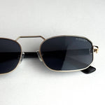 Moscot Rectangular – Gold Black
