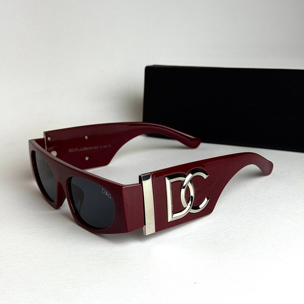 Dolce & Gabbana Shield Rectangle – Red