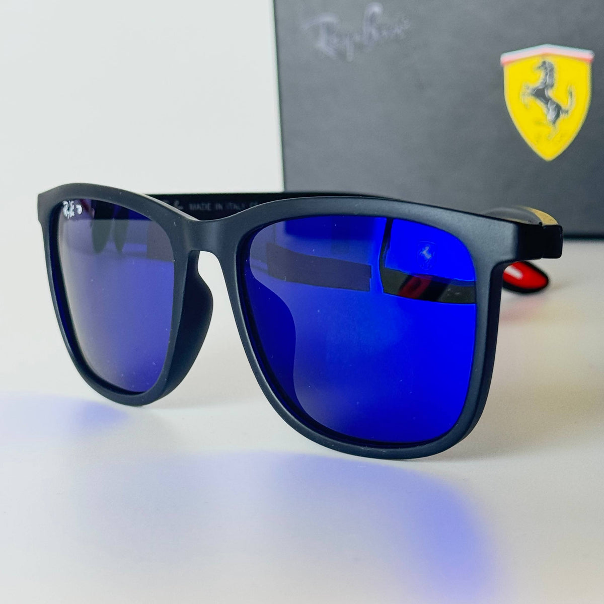 Ray-Ban Ferrari Wayfarer – Matte Black Blue Mirror