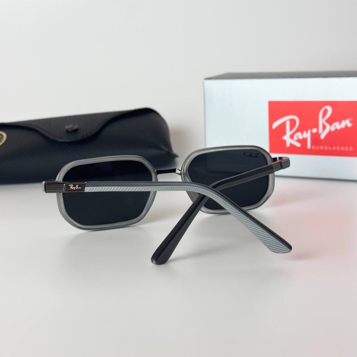 Ray-Ban Rectangle – Gunmetal Black