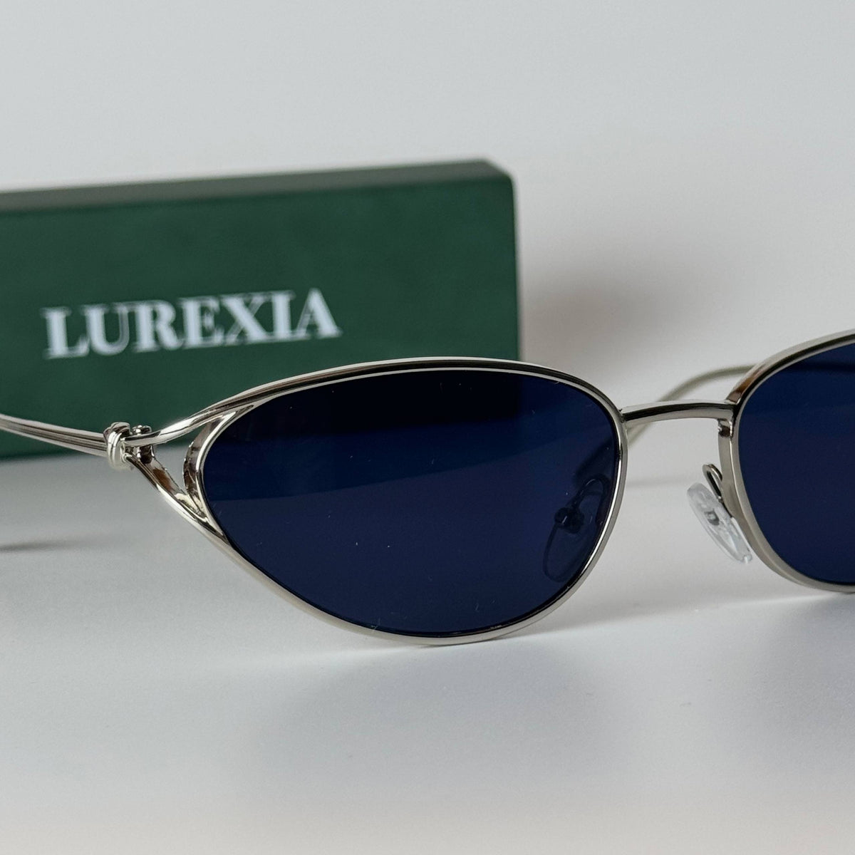 Bottega Veneta BV4834S Oval - Silver Blue