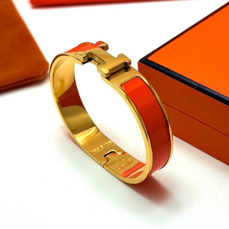 Hermès Clic H — Gold Orange
