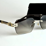 Maybach The Diplomat – Gold Brown