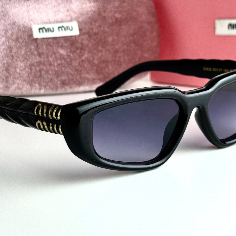 Miu Miu Cat Eye SMU19Z – Black Purple