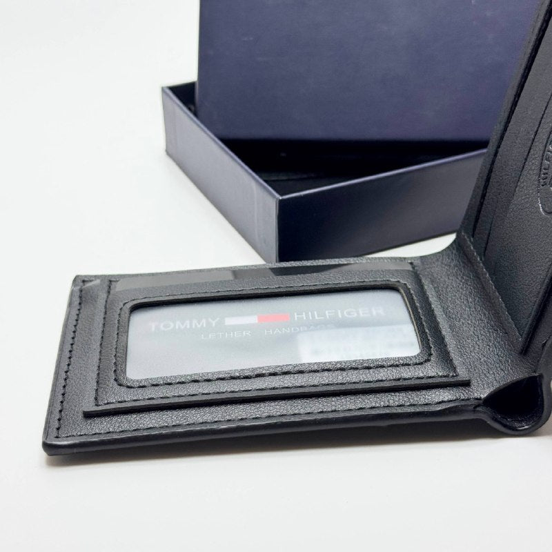 Tommy Hilfiger Carbon-Pattern Bifold Wallet – Black
