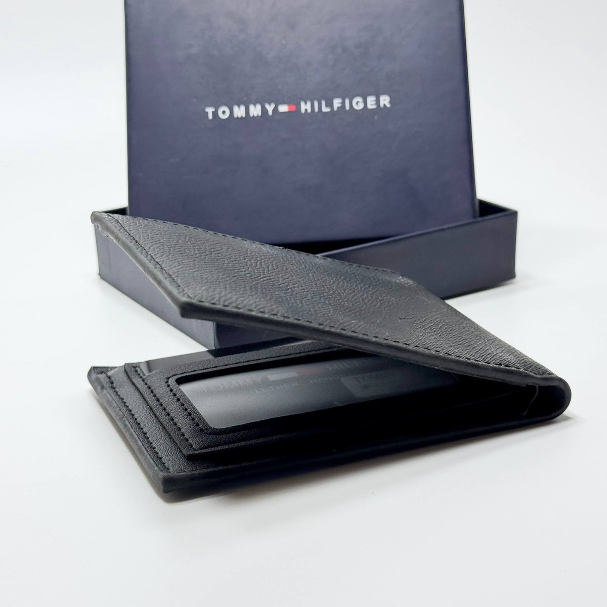 Tommy Hilfiger Geometric Stripe Bifold Wallet – Black Blue
