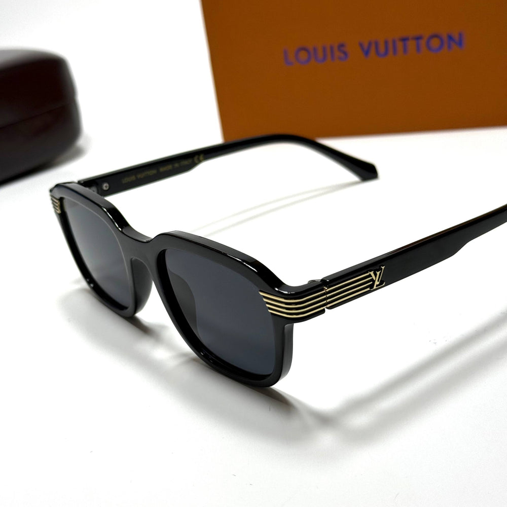 Louis Vuitton LV2457 – Full Black