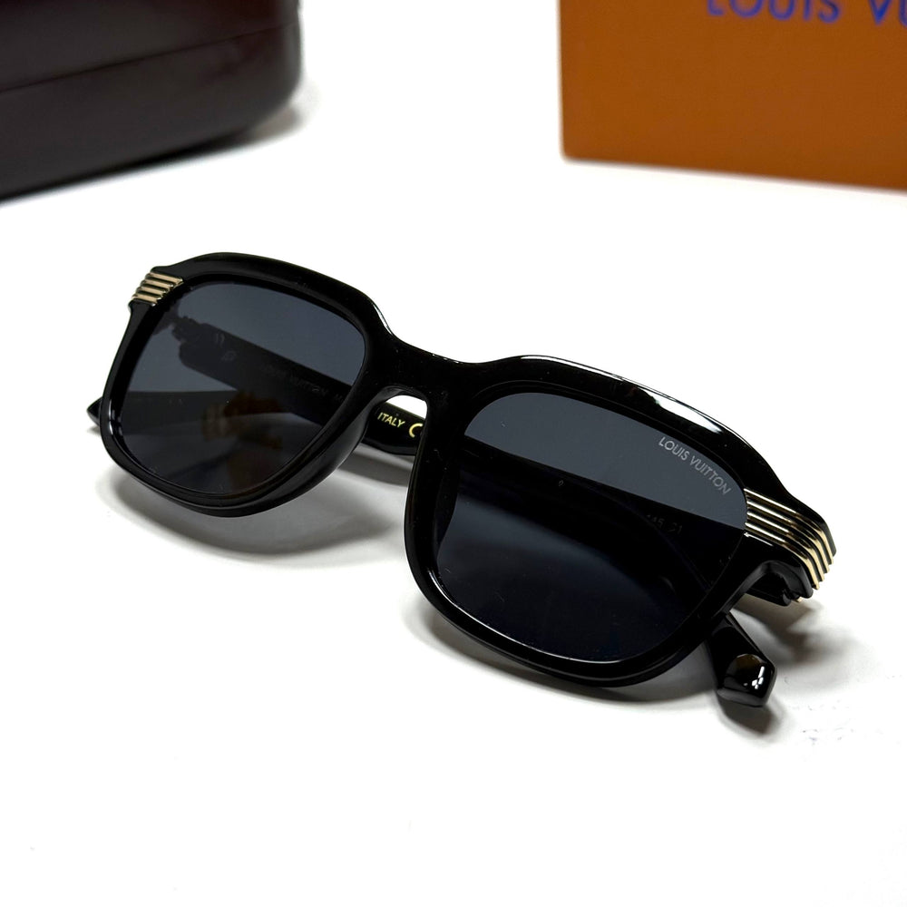 Louis Vuitton LV2457 – Full Black