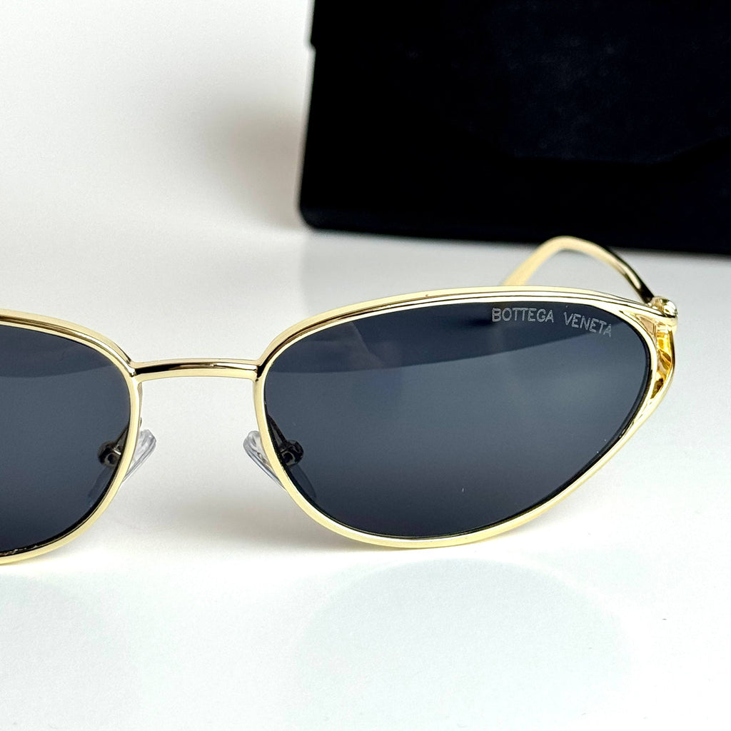 Bottega Veneta BV1357S – Gold Black