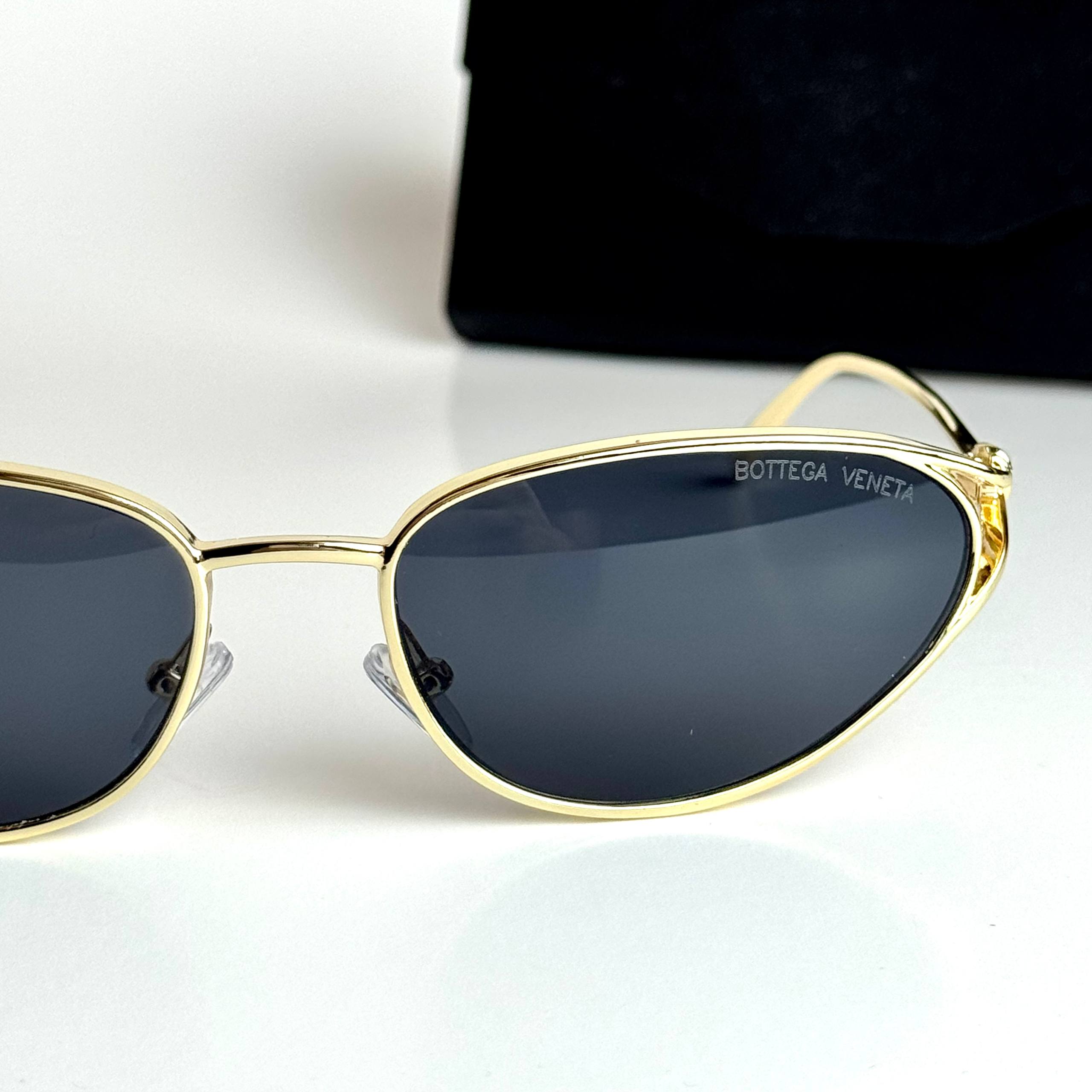 Bottega Veneta BV1357S – Gold Black