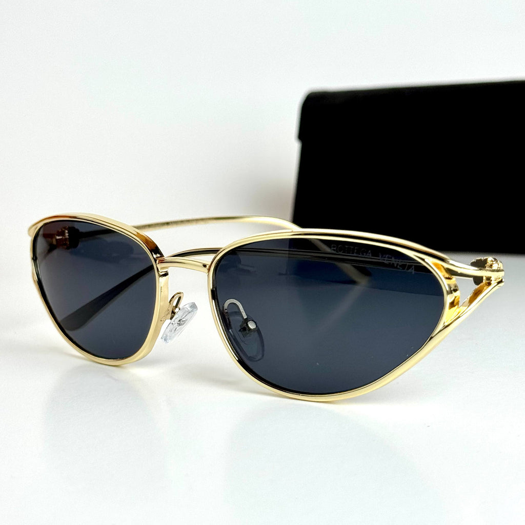 Bottega Veneta BV1357S – Gold Black