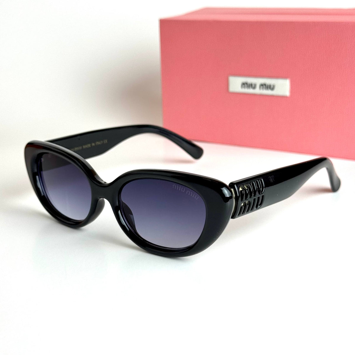 Miu Miu MU09ZS – Black Blue Gradient