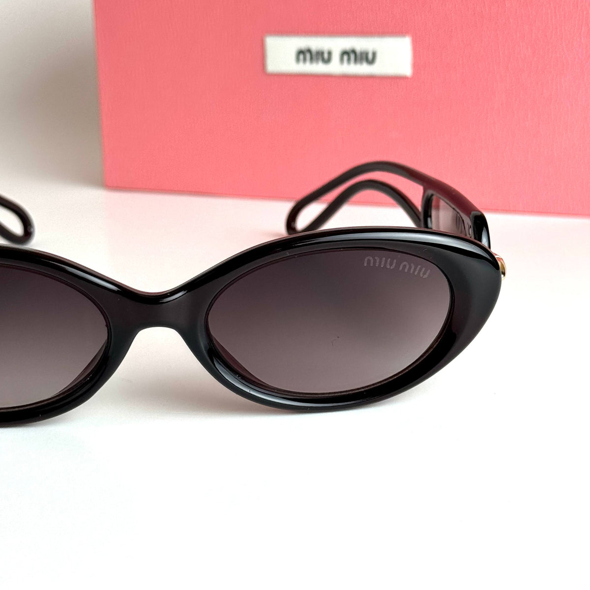 Miu Miu MU09ZS – Brown